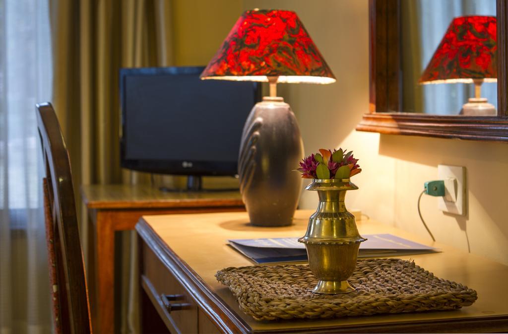 קטמנדו Hotel Ambassador By Ace Hotels מראה חיצוני תמונה